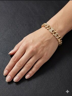 New 14k Gold Filled Curb Chain Bracelet with Pavé Plate